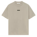 Camiseta Fear Of God Essentials Classic Bege (Timber)