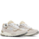 Tênis Teddy Santis x New Balance 992 Made in USA Moonrock Mushroom Cinza