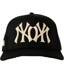 Boné oMA Studios NY NY Curved Brim Preto