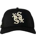 Boné oMA Studios Chicago Sox Curved Brim Preto e Creme