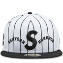 Boné Supreme x Homerun S Logo New Era Listrado Branco
