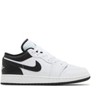 Tênis Air Jordan 1 Low White Black (GS)