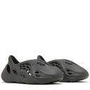 Tênis Adidas Yeezy Foam Runner Carbon