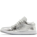 Tênis Air Jordan 1 Low SE Metallic Silver (Wmns)