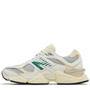 Tênis New Balance 9060 Sea Salt Marsh Green