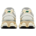 New Balance 9060 Sea Salt Marsh Green