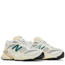 Tênis New Balance 9060 Sea Salt Marsh Green