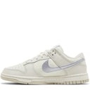 Tênis Nike Dunk Low Sail Oxygen Purple (Wmns)