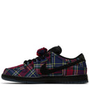 Tênis Nardwuar x Nike SB Dunk Low Tam OShanter Hat