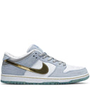 Tênis Sean Cliver x Nike SB Dunk Low Holiday Special