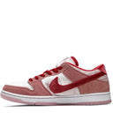 Tênis Strangelove x Nike SB Dunk Low Valentine's Day