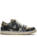 Tênis Travis Scott x Nike SB Dunk Low Cactus Jack