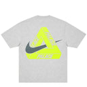 Camiseta Palace x Nike Tri Swoosh Cinza
