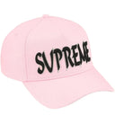 Boné Supreme x New Era Sharp Spellout Rosa Claro